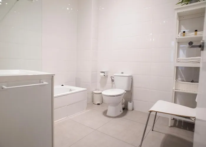 Frühstückspension Abcyou 4*