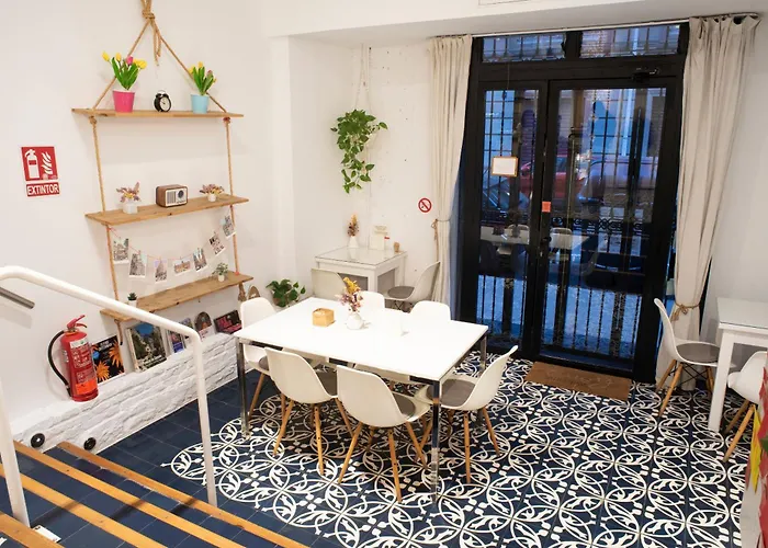 Abcyou Nocleg ze śniadaniem 4*