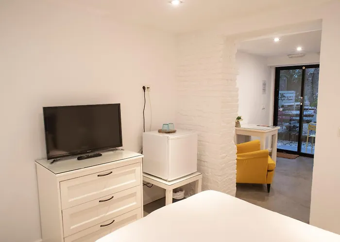 Abcyou Couette-café 4*